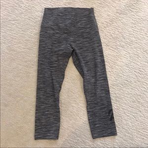 Lululemon Align Crop 23” x Peloton Spirit